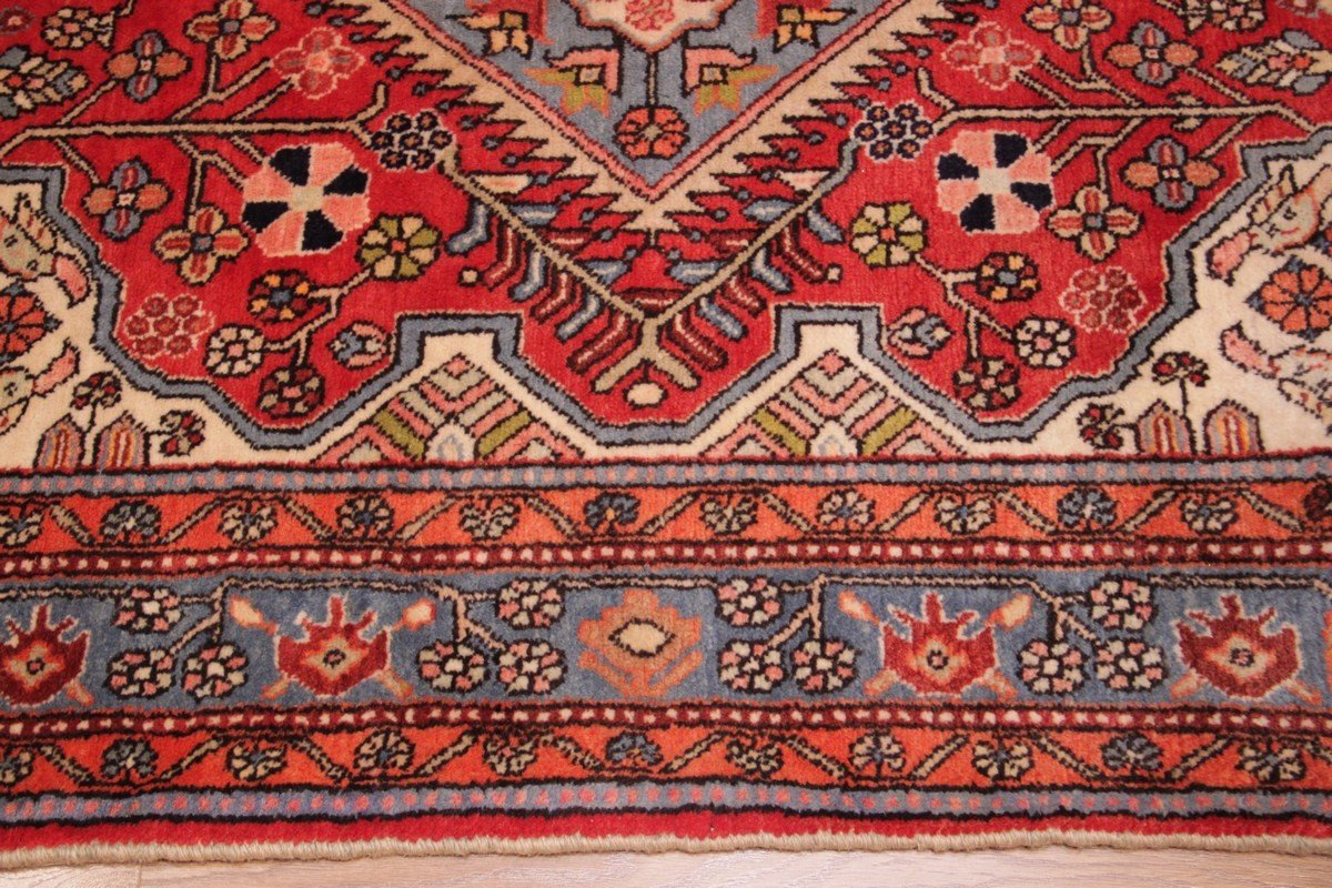 Nahavand Iran Rug 246 X 153 Cm-photo-1