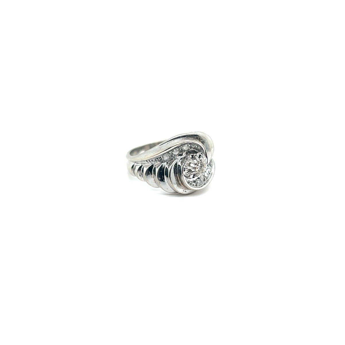 Art-deco Shell Ring Diamonds, White Gold, Solid 18 Karat -photo-7