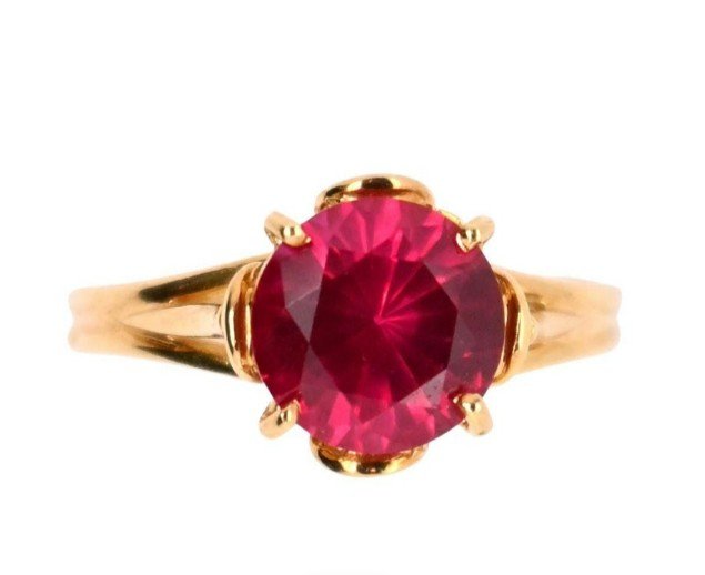 Gold Ring With Rubellite Solitaire