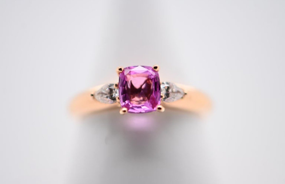 18k Rose Gold Ring With Pink Sapphire And Two Diamonds Totaling 1.07 Carats-photo-4