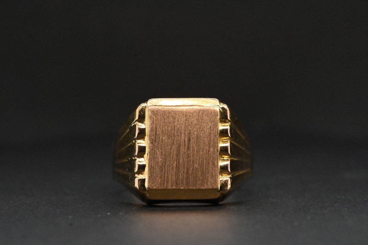 Signet Ring In 18k Gold-photo-3