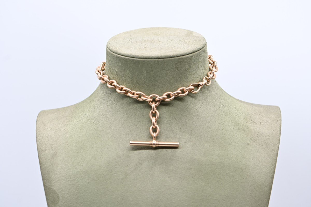 Round Mesh Chain With Baton Clasp