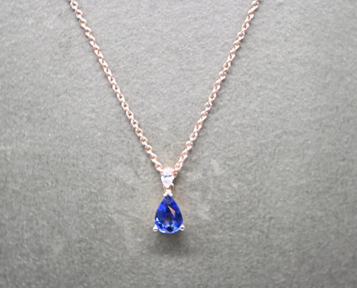 Collier Saphir Vivid Bleu, Diamant, Or Rose 18 Carats