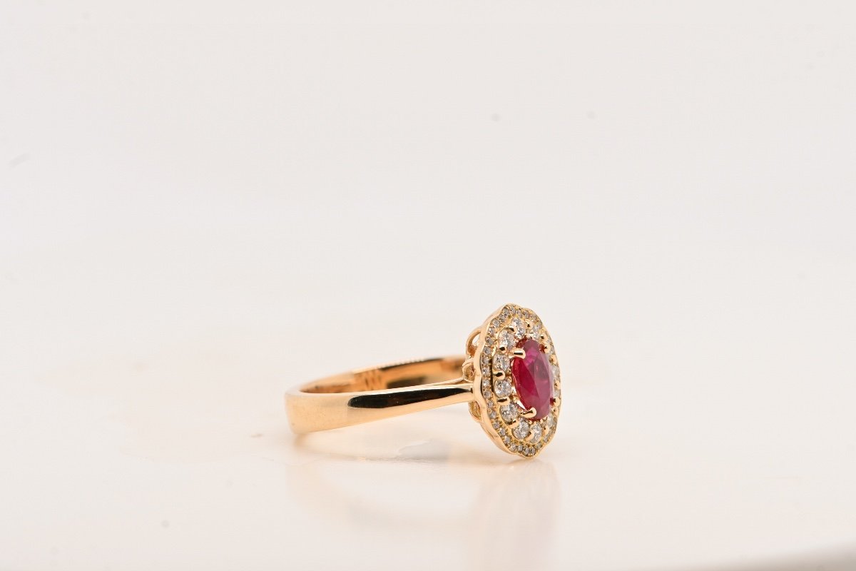 Bague En Or Jaune 18 Carats Avec Diamants Et Rubis Rouge Intense Certifiés De 0,80 Carat-photo-3