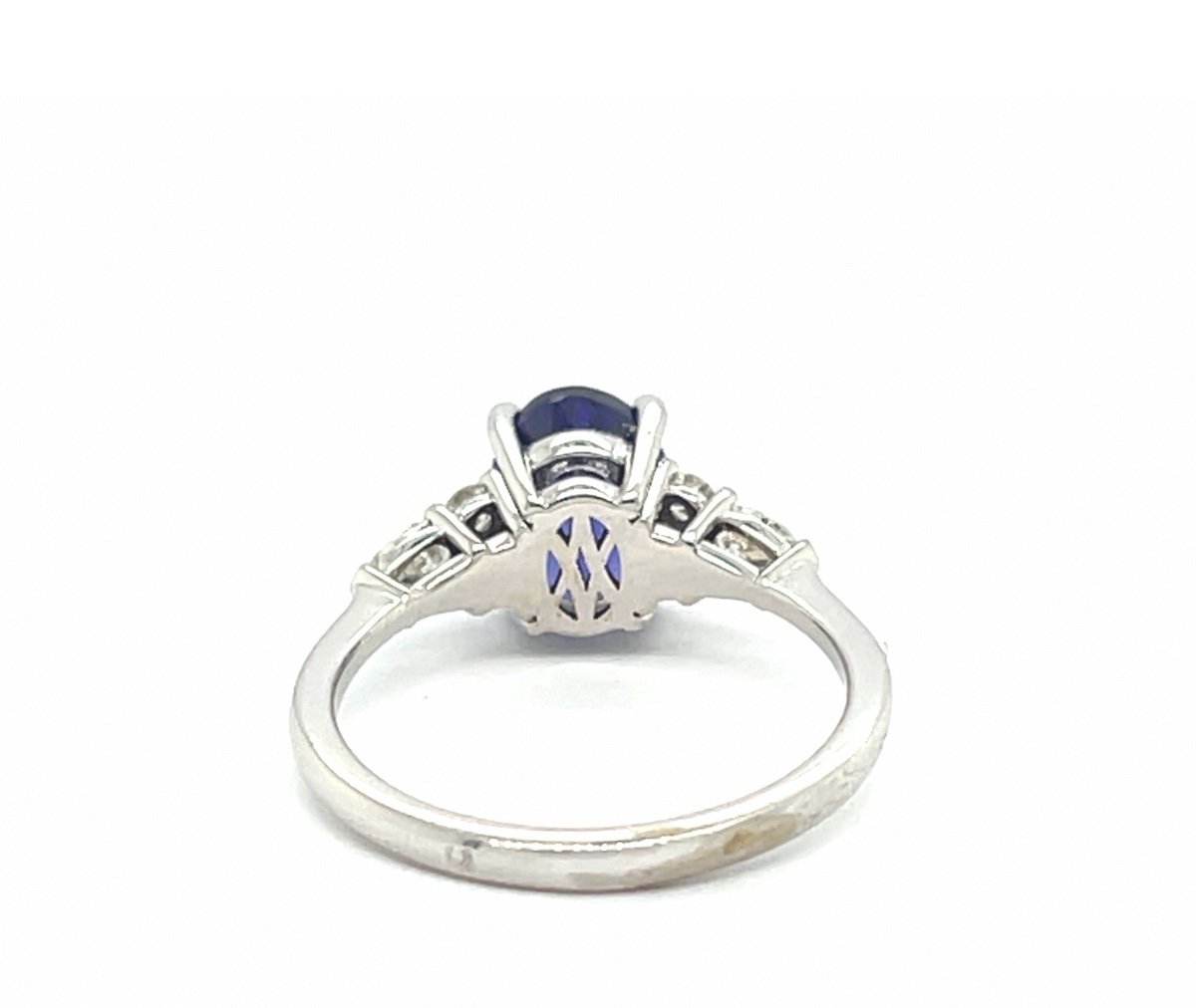 Tanzanite Ring 2.23 Carats Diamonds 0.14 Carats 18 Carat White Gold-photo-2