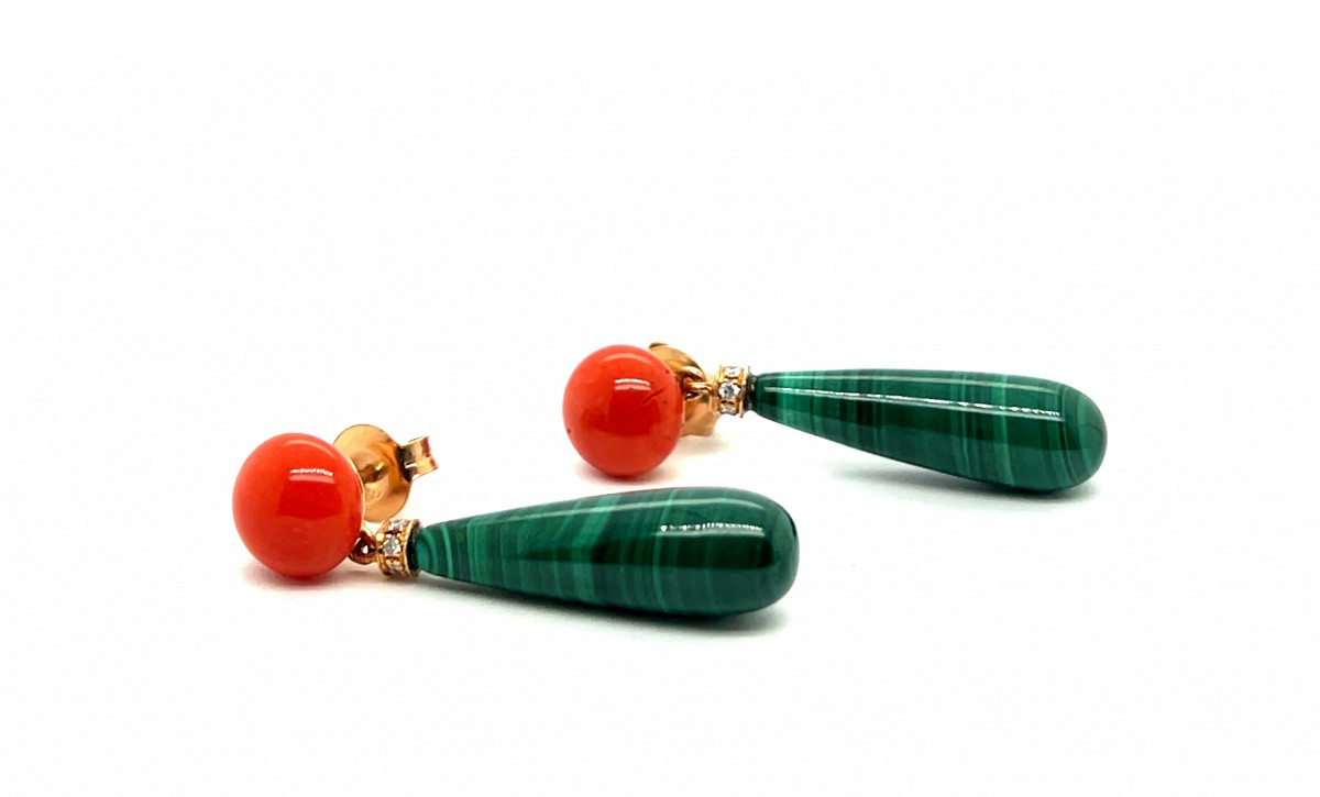 Malakite Coral, Diamond And 18k Yellow Gold Earring