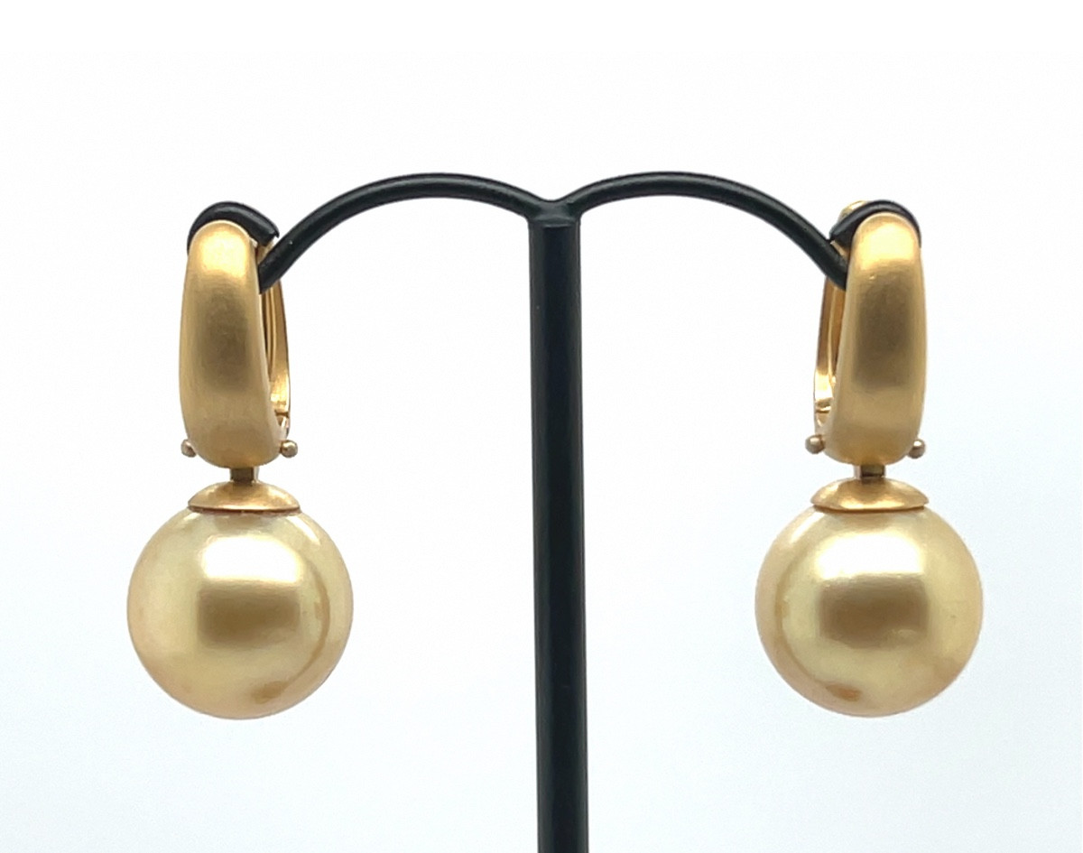 Champagne Color Pearl Earrings, 18k Brushed Gold 