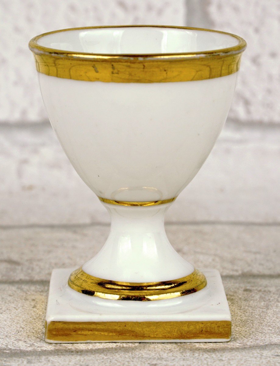 Egg Cup In Paris Porcelain - Manufacture De Schoelcher - Ep. Early 19th Century-photo-2