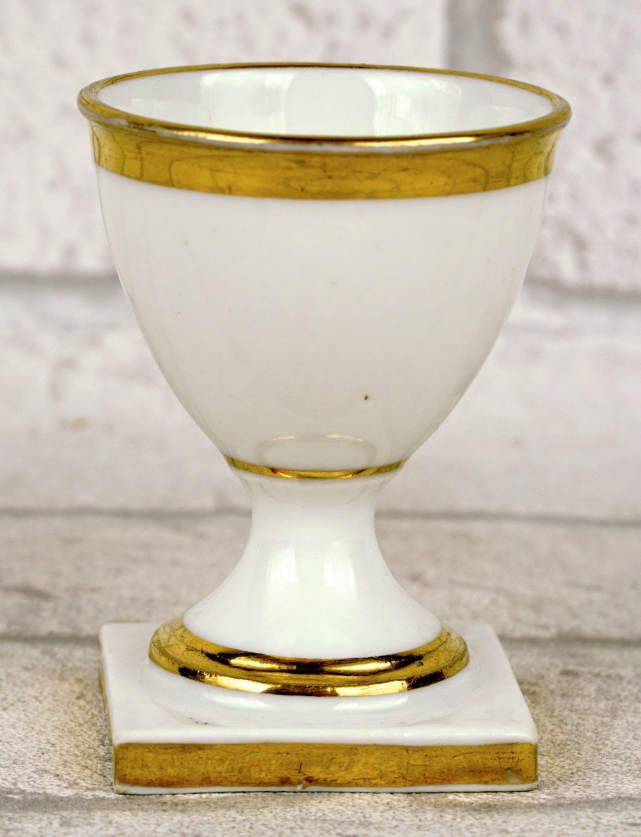 Egg Cup In Paris Porcelain - Manufacture De Schoelcher - Ep. Early 19th Century-photo-3