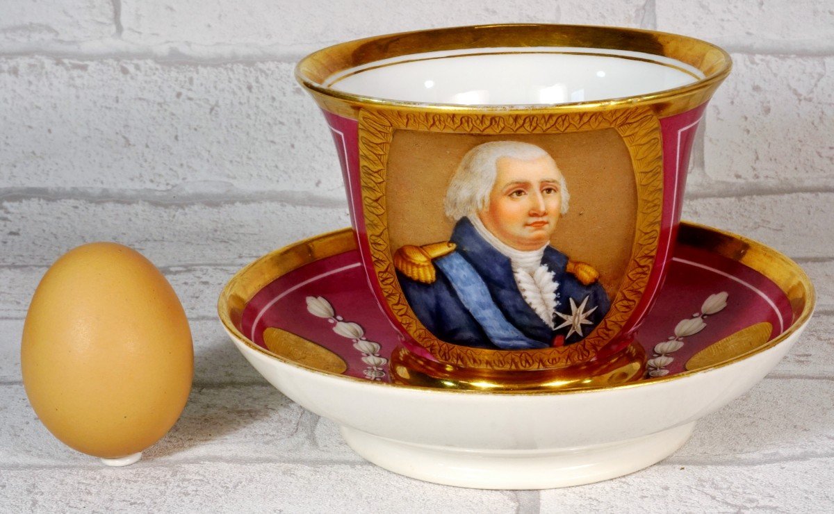 Grande Tasse à Chocolat Et Sa Soucoupe En Porcelaine De Paris Représentant Le Roi Louis XVIII -photo-6