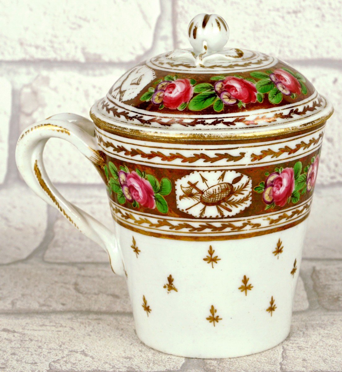 Covered Shaker Cup And Saucer In Valenciennes Porcelain - 18th Century-photo-4