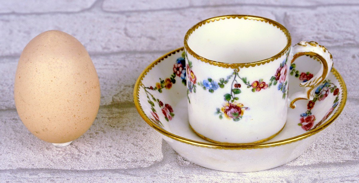 Petite Tasse Et Sa Soucoupe (4e Grandeur) En Porcelaine De Sevres - époque XVIIIe-photo-3