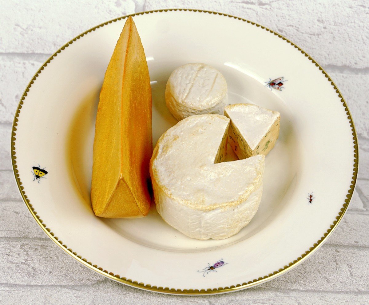 Trompe l'Oeil Plate With "cheese" (mimolette & Goat's Cheese) In Porcelain By Didier Gardillou-photo-4