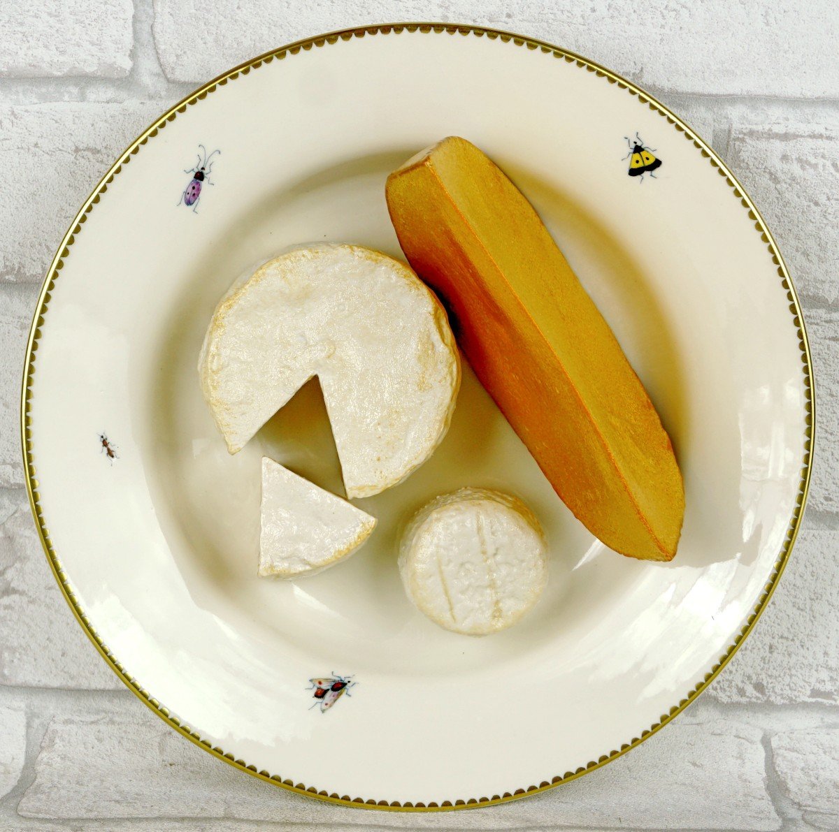 Trompe l'Oeil Plate With "cheese" (mimolette & Goat's Cheese) In Porcelain By Didier Gardillou-photo-1