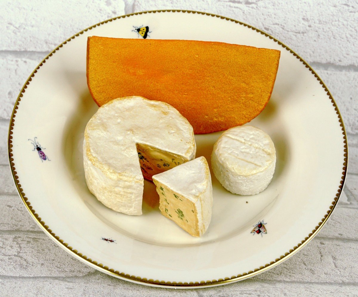 Trompe l'Oeil Plate With "cheese" (mimolette & Goat's Cheese) In Porcelain By Didier Gardillou-photo-3