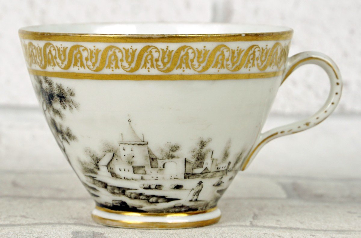 Paris Porcelain Teacup And Saucer - 18th Century-photo-2