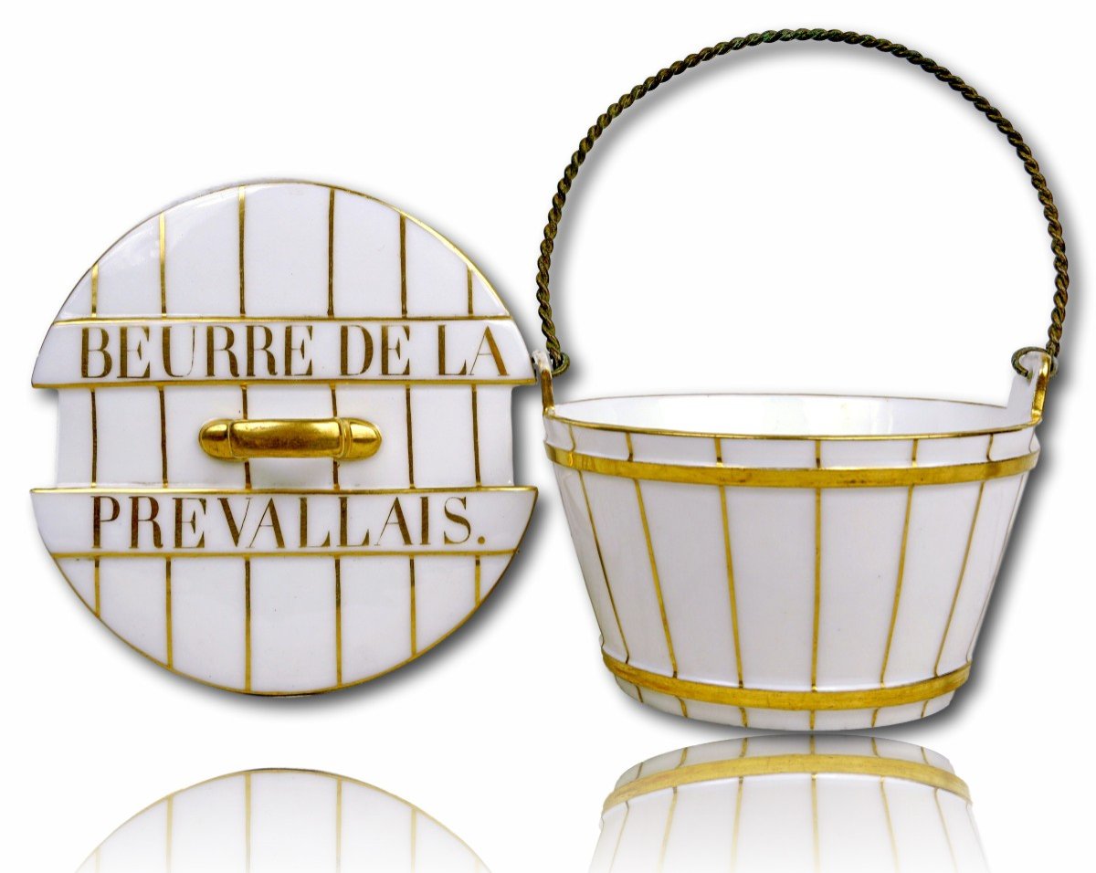 Beurrier De La Prevallais (ile Et Vilaine) Porcelaine De Paris - Manufacture De Nast-debut XIXe