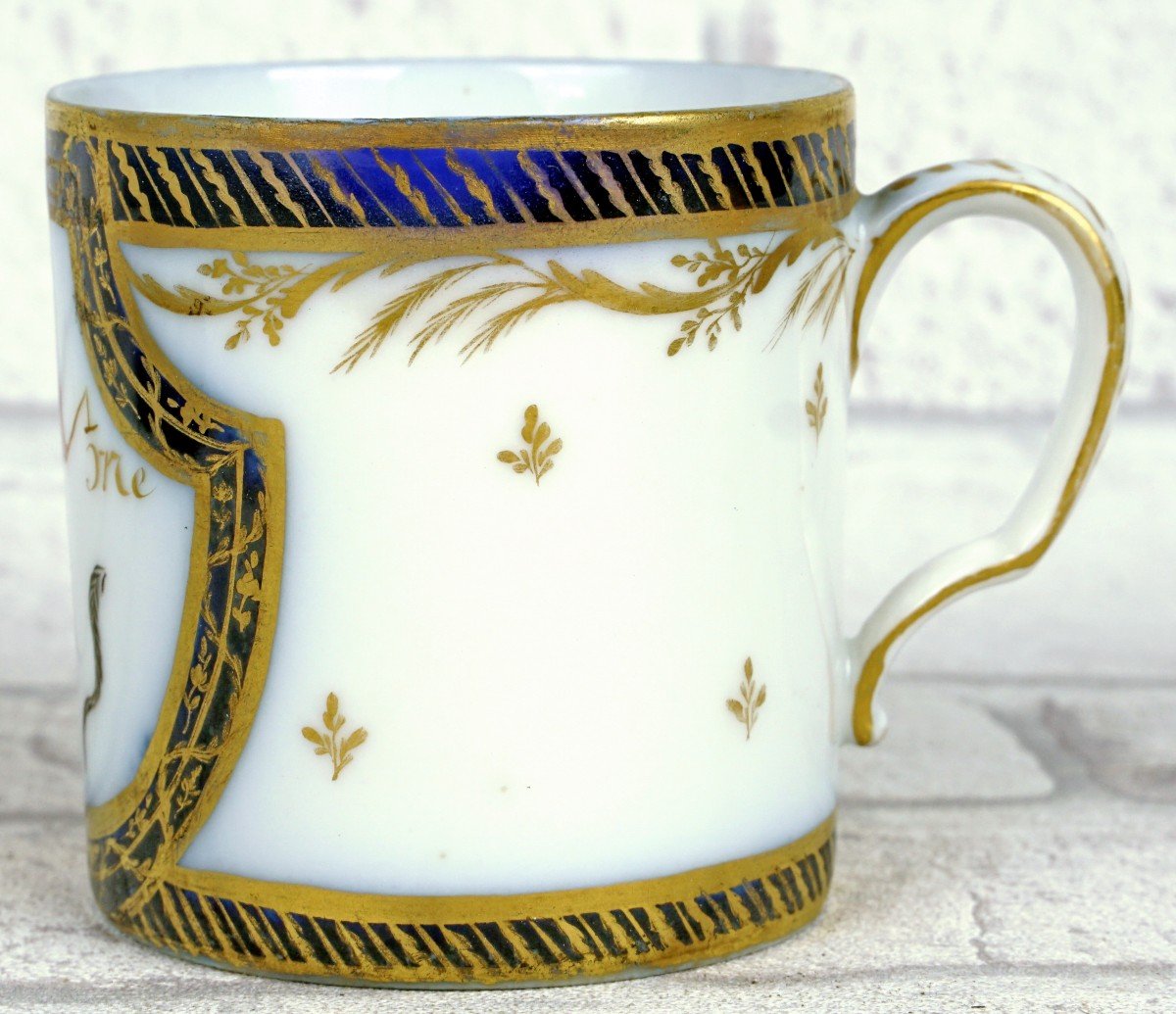 Paris Porcelain Cup And Saucer - De Nast Manufacture - Rebus Decor - 18th Century-photo-4