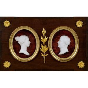 Pair Of Biscuit Porcelain Medallions "napoleon And Marie-louise" - Sèvres - 19th Century