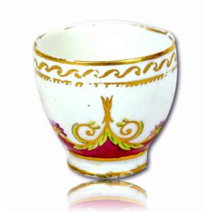 Rare Egg Cup From Catherine II Of Russia's "yacht" Service In St Petersburg Porcelain