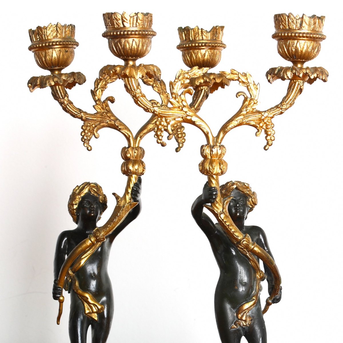 Paire de Candélabres Bougeoirs chérubins en Bronze doré et Marbre, de Style Napoléon III-photo-3