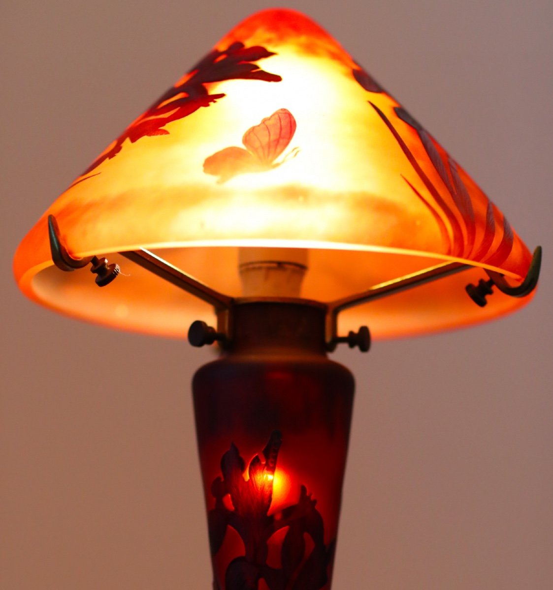 Lampe Champignon a décor d'Iris et de Papillons par La Rochère -photo-4