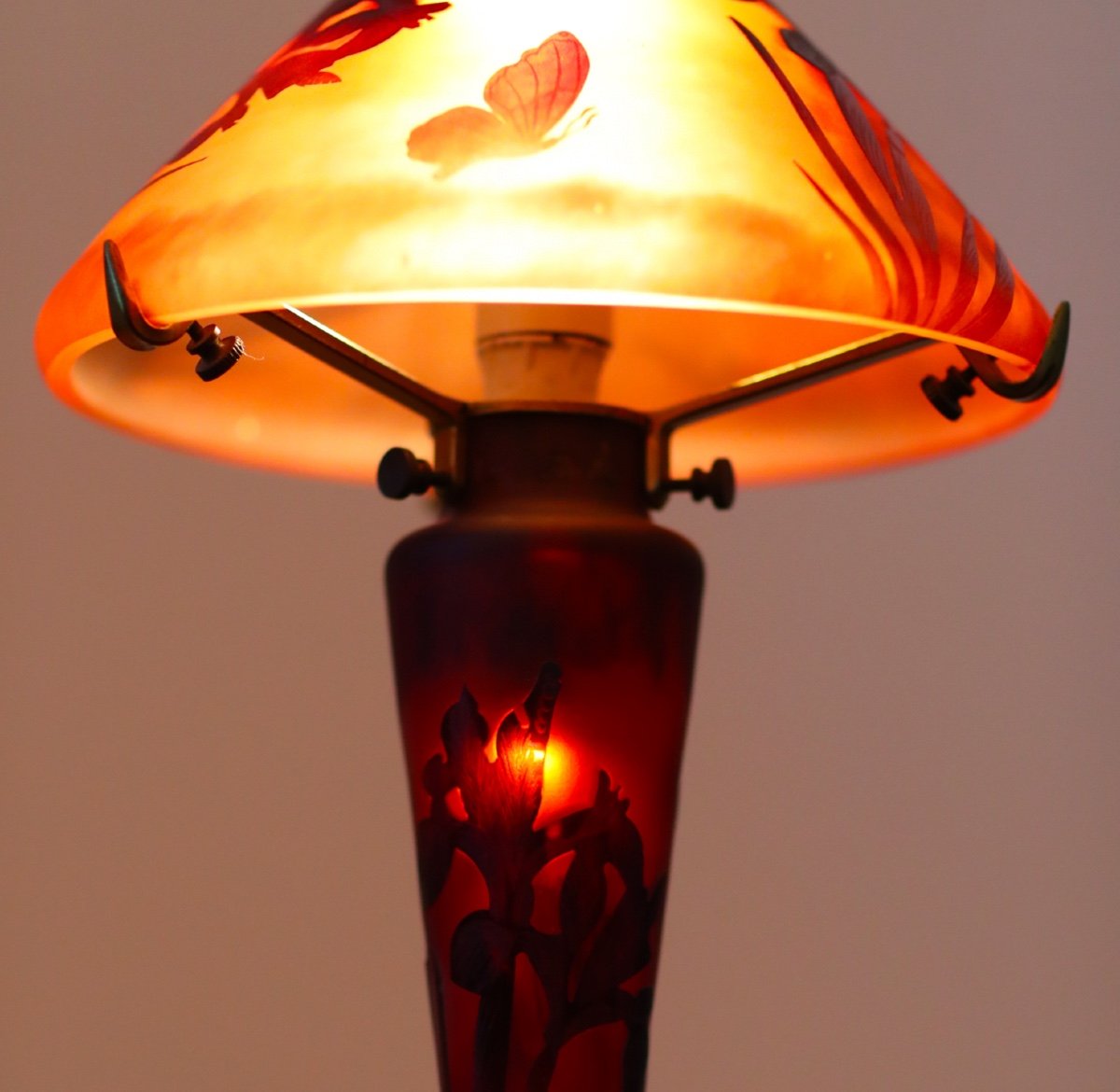 Lampe Champignon a décor d'Iris et de Papillons par La Rochère -photo-4