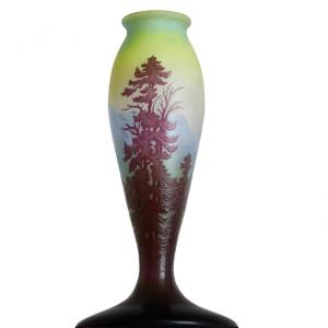 Vase Emile Gallé Nancy Landscape Vosges Circa 1900 Art Nouveau Era Daum, Muller, d'Argental