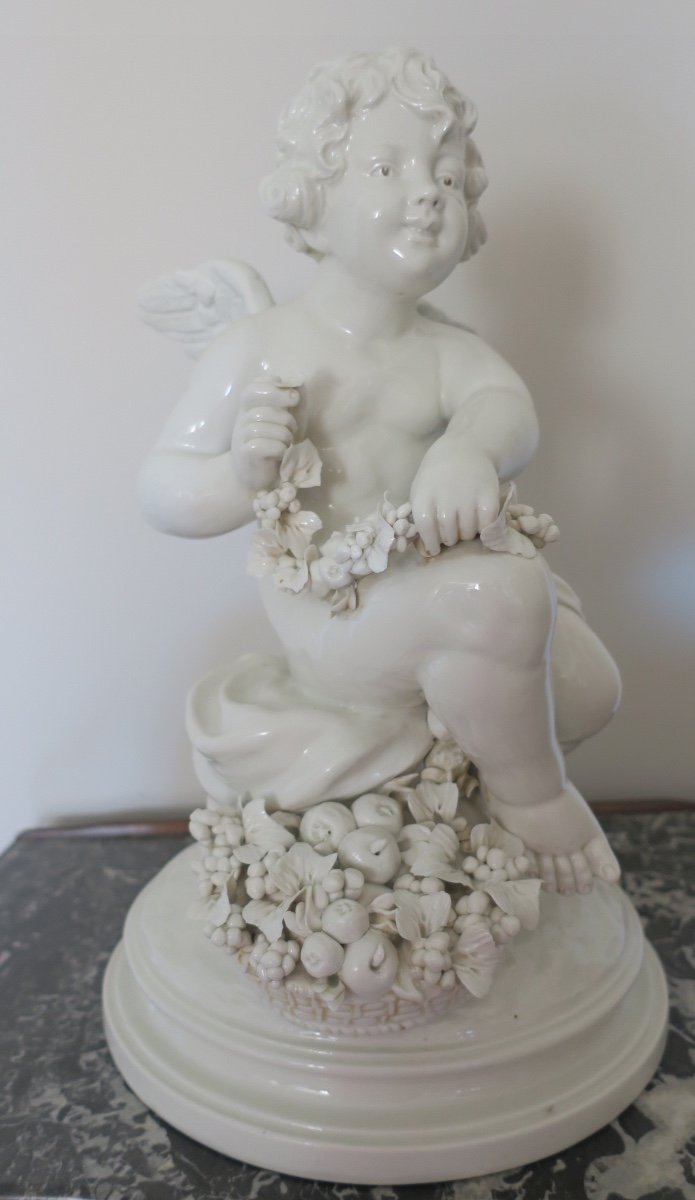 Ange, Biscuit Capodimonte