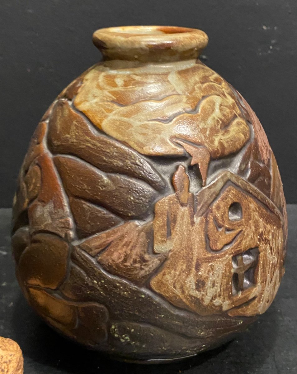 Mougin Sandstone Vase-photo-3