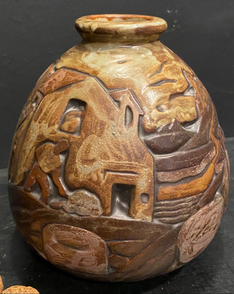 Mougin Sandstone Vase-photo-1