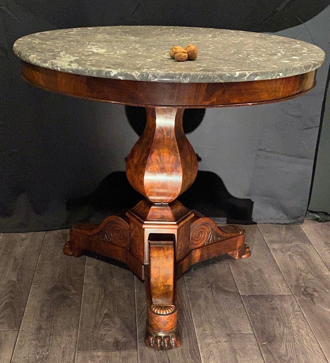 Nineteenth Century Mahogany Pedestal Table-photo-2