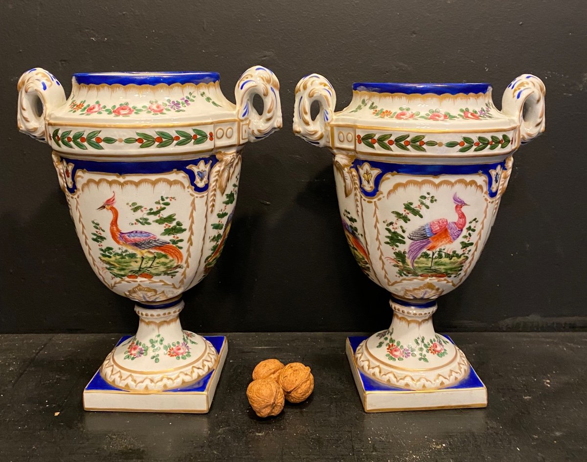 Two Porcelain Pots Decorated With Birds