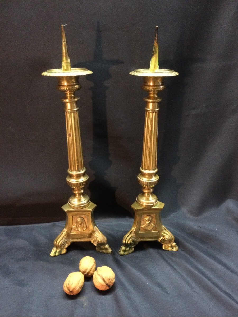 Pair Of Small Candlestick Peaks In Bronze-photo-2