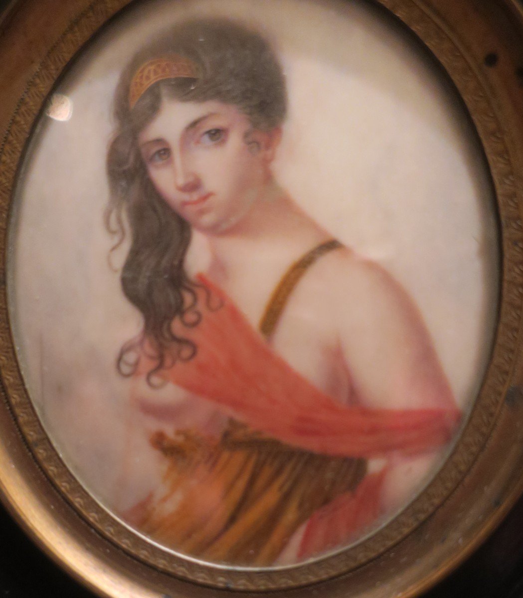 Miniature, Woman With Bare Shoulder.-photo-2