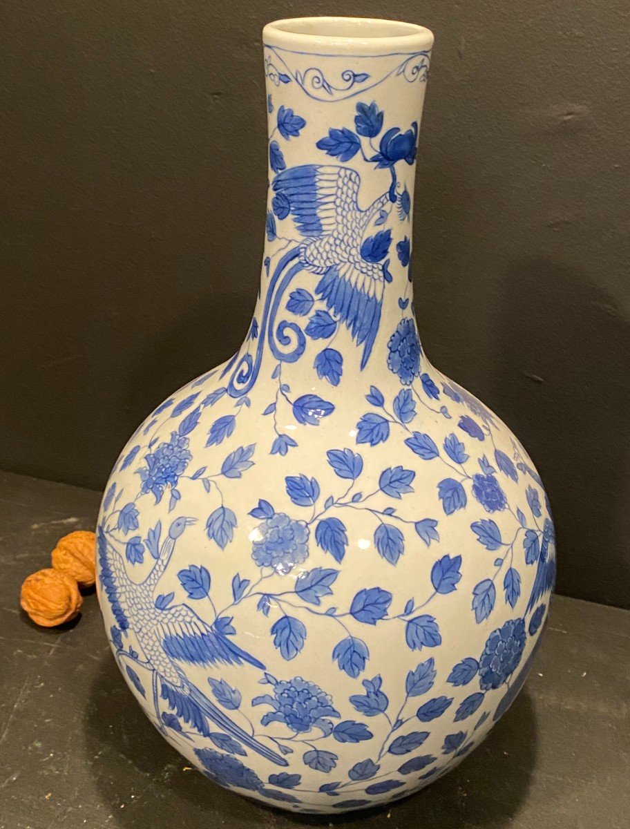 Chinese Blue Porcelain Vase-photo-4