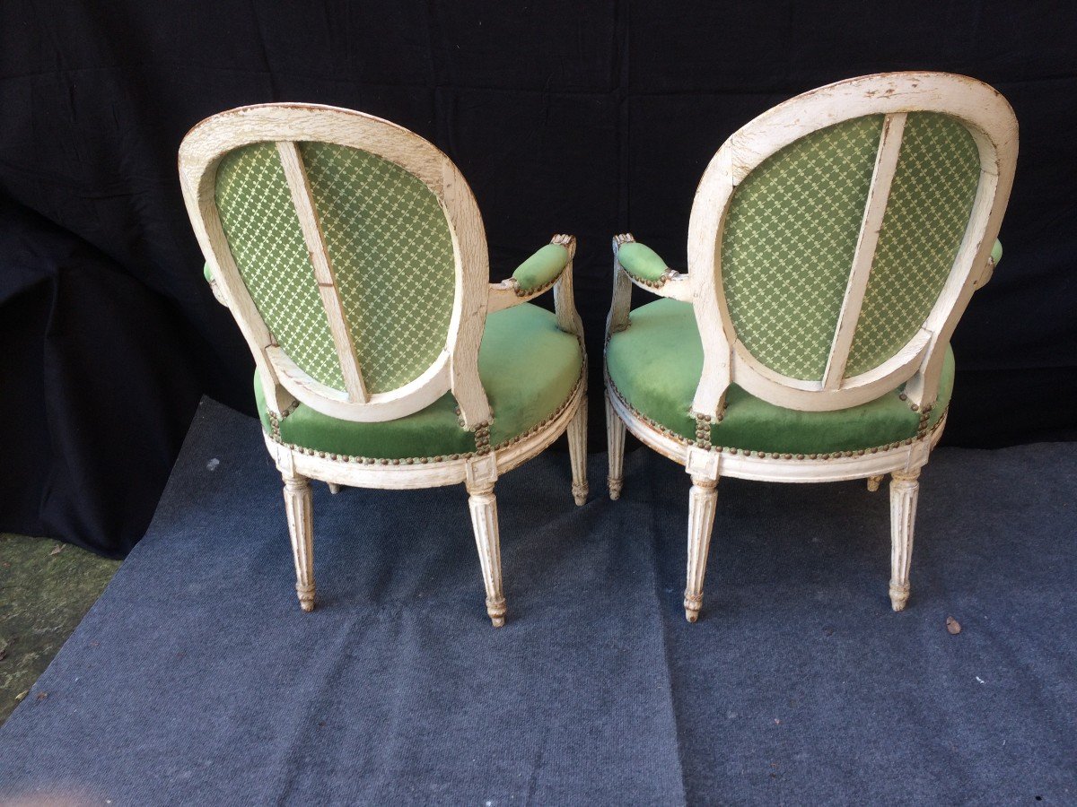 Pair Of 18th Century Medallion Armchairs-photo-4