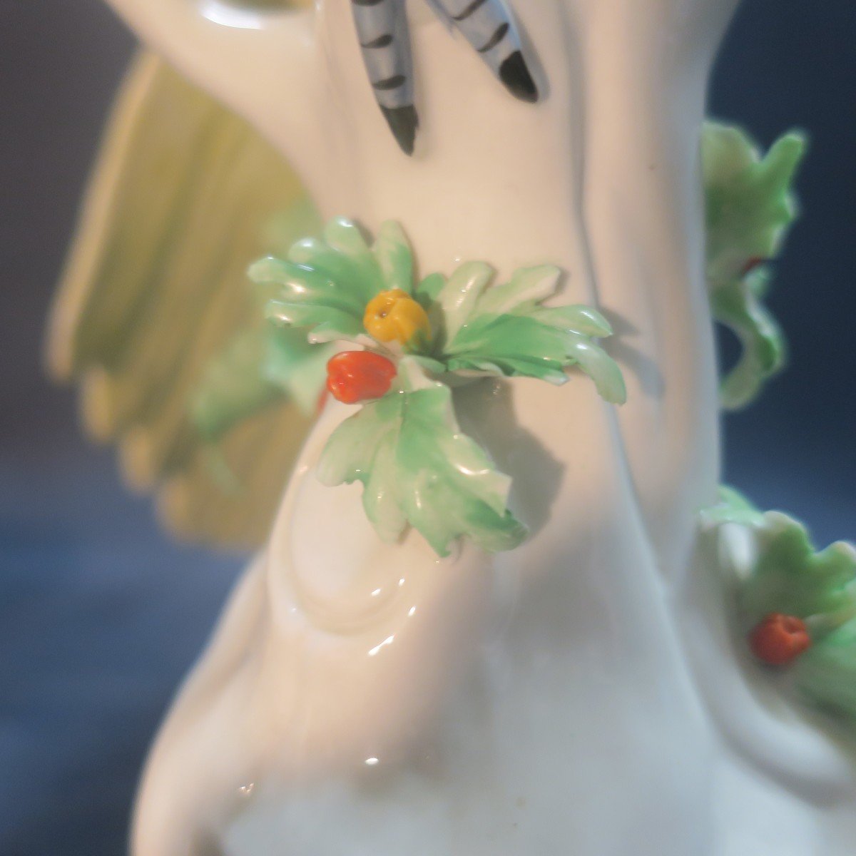 Capodimonte Parrot-photo-3