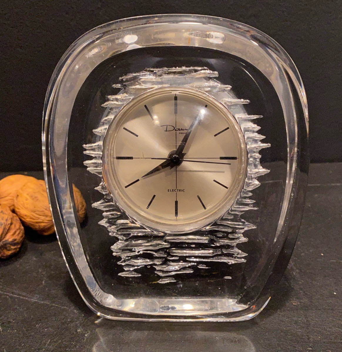 Daum Crystal Clock