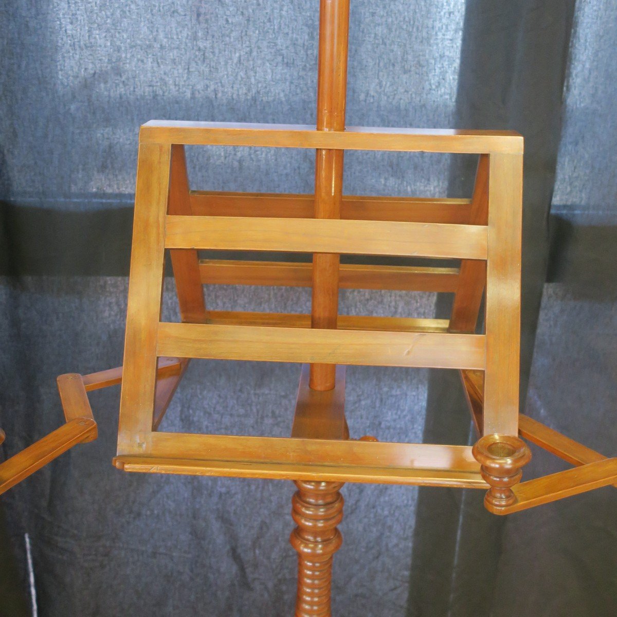 Double Or Duettist Lectern-photo-1