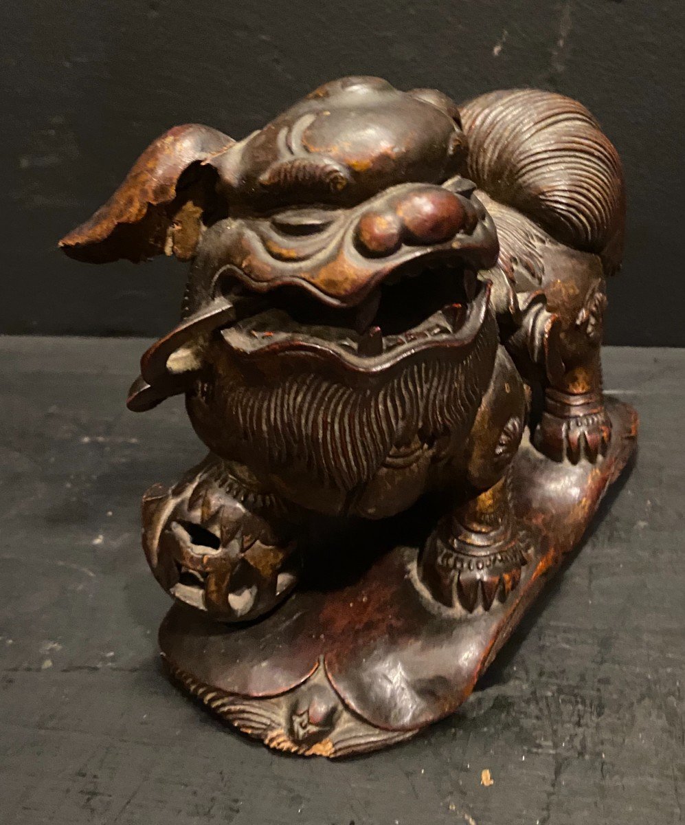 Golden Wooden Foo Dog-photo-3