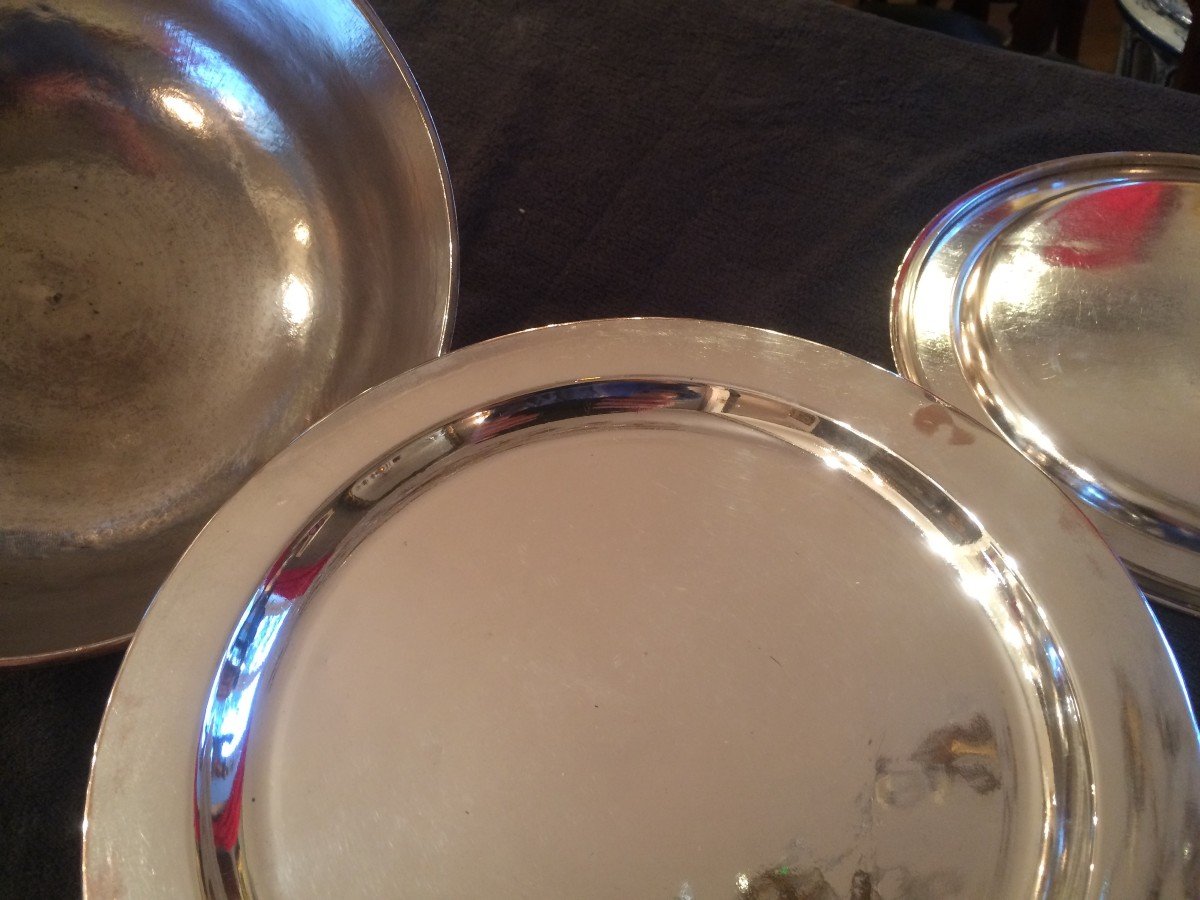 Pair Of Silver Metal Dish Warmers And Cloche-photo-1