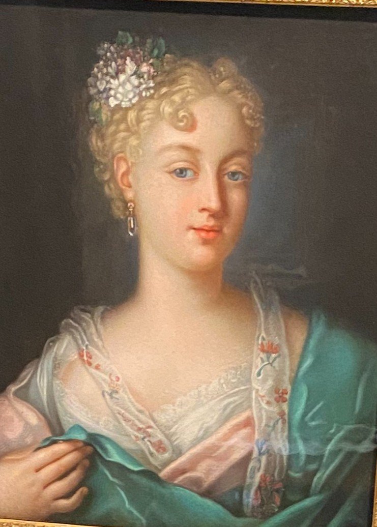 Pair Of Pastels, Portraits Of Women, In The Style Of Rosalba Carriera.-photo-3