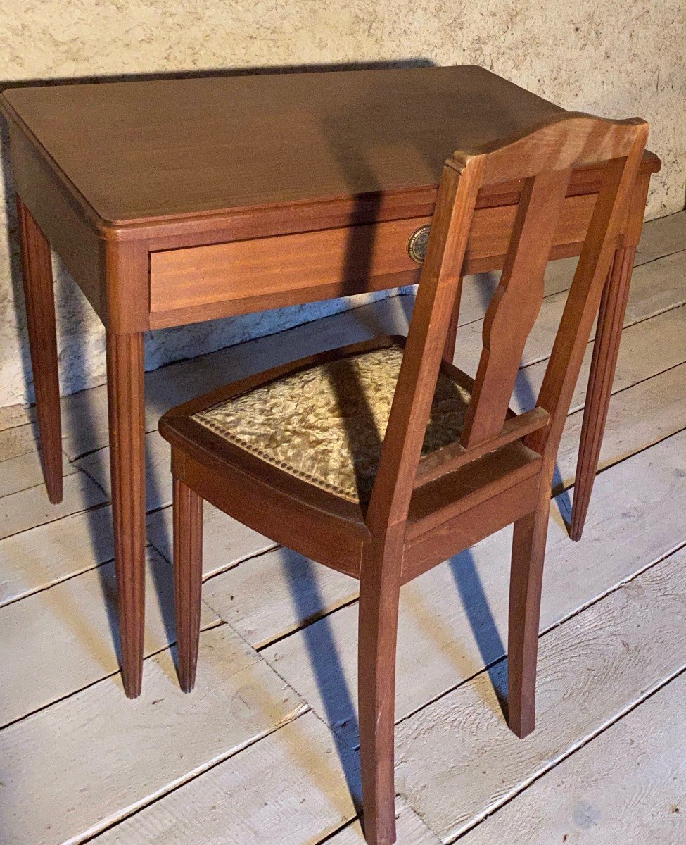 Small Desk And Two Chairs, Gauthier Poinsignon