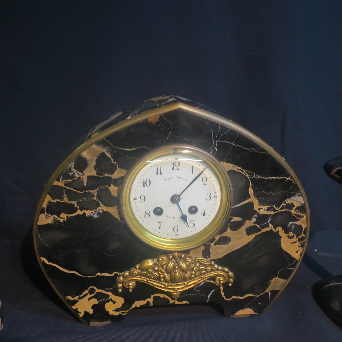 Art Deco Clock And Its Two Empty Pockets-photo-2