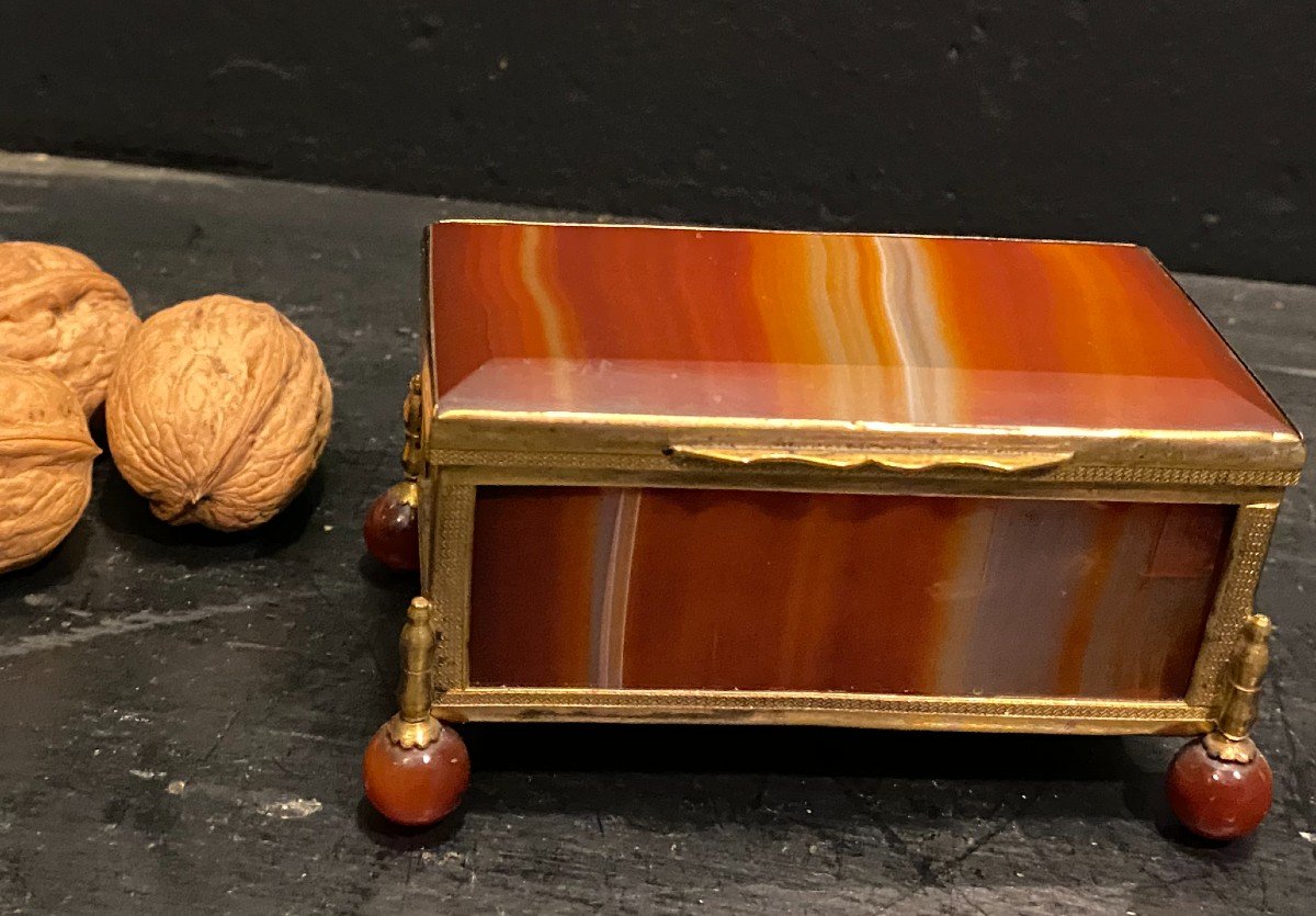 Petite Boite En Agate