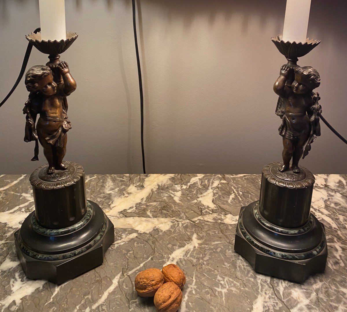 Pair Of Lamps: Bronze Putti On Marble Base-photo-2