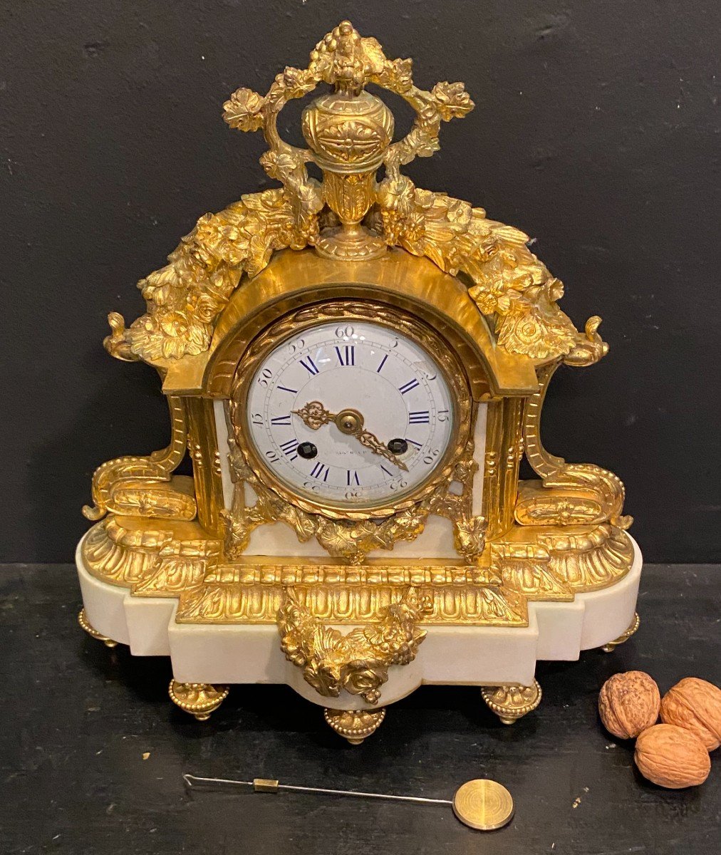 Louis XVI Marble And Gilt Bronze Clock-photo-2