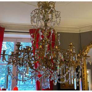 Très Grand Lustre En Bronze Doré Et Pampilles En Cristal De Baccarat