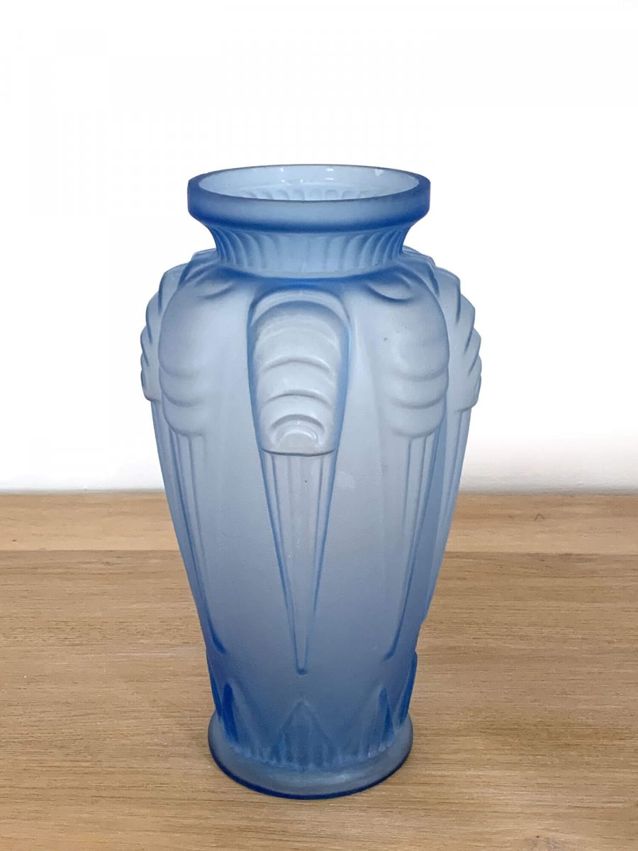 Vase Art Deco Bleu En Verre Moulé - Signé Espaivet-photo-2